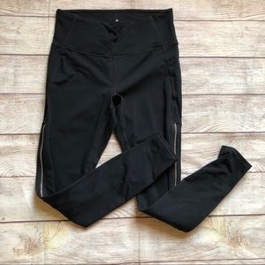 NWOT Athleta Black and gold leggings